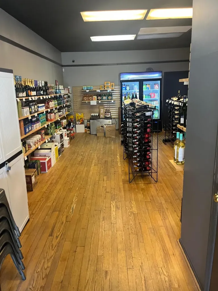 227-229 W Broadway Street Frankfort KY 40601