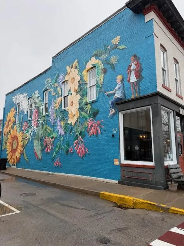227-229 W Broadway Street Frankfort KY 40601