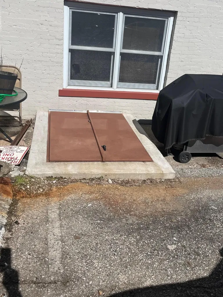 227-229 W Broadway Street Frankfort KY 40601