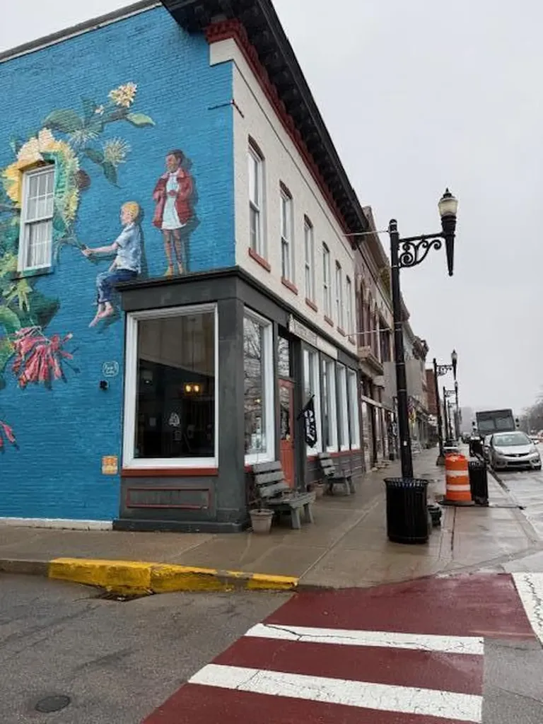 227-229 W Broadway Street Frankfort KY 40601