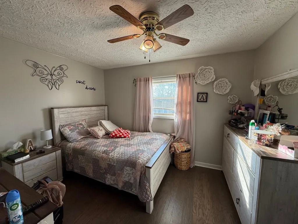 106 Walnut Lane Gray KY 40734