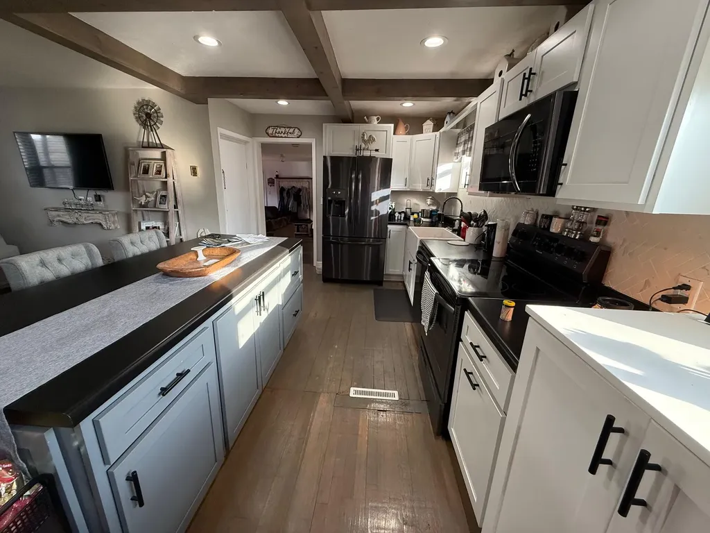 106 Walnut Lane Gray KY 40734