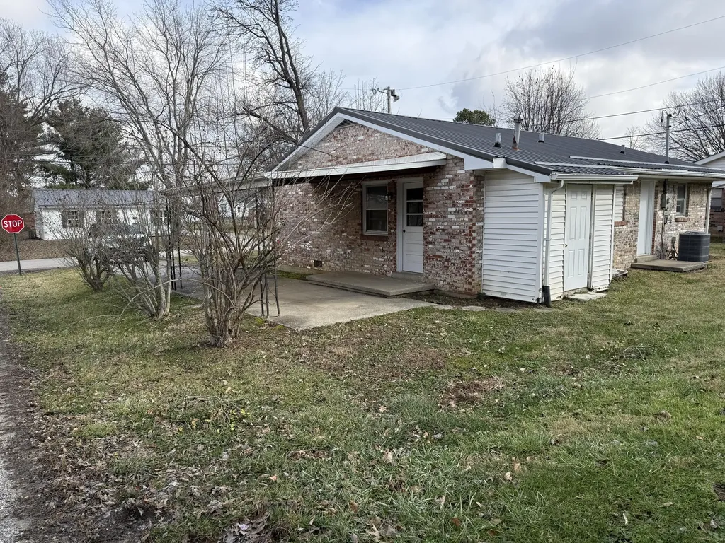 122 Rogers Street Berea KY 40403