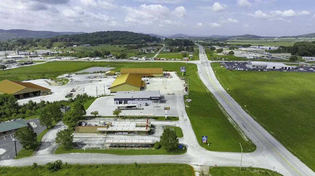 54 Access Drive Monticello KY 42633