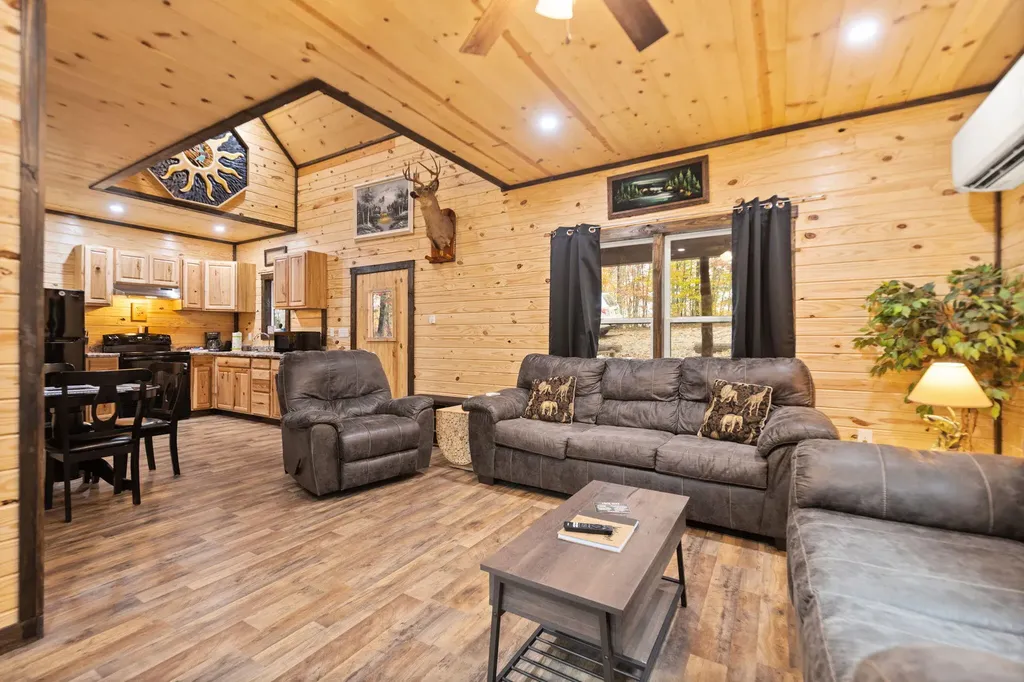 748 Village Drive Campton KY 41301