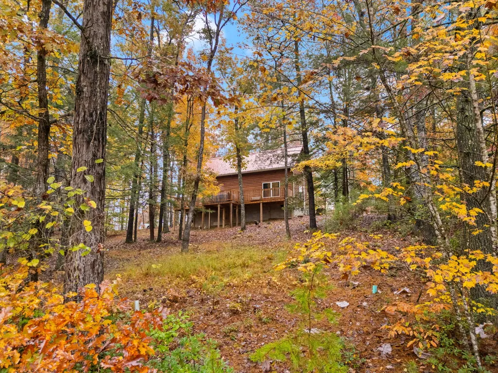 748 Village Drive Campton KY 41301