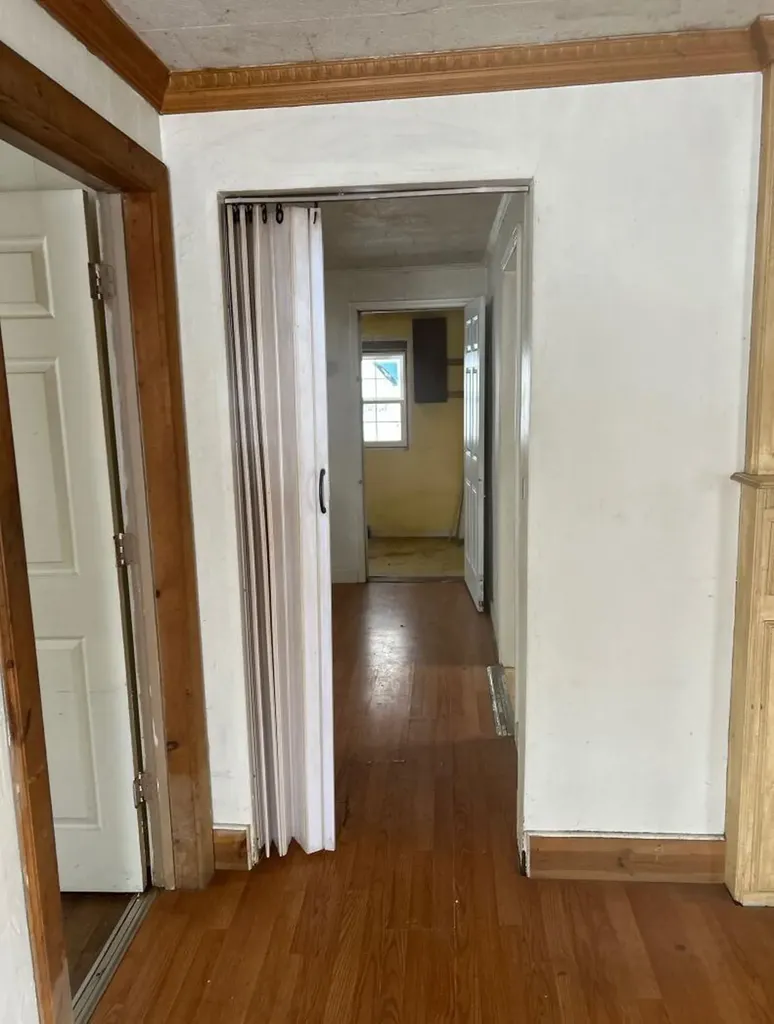 51 Akers Hollow Road Van Lear KY 41265