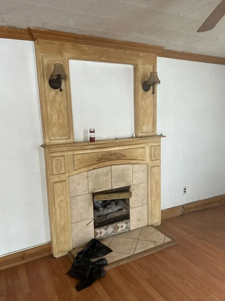 51 Akers Hollow Road Van Lear KY 41265