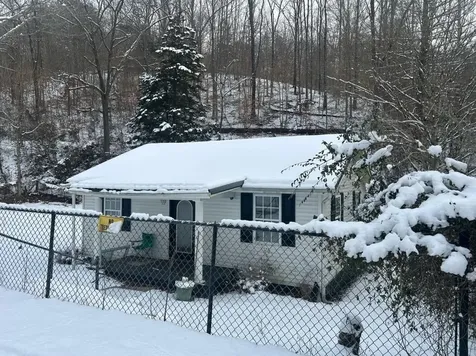 51 Akers Hollow Road Van Lear KY 41265