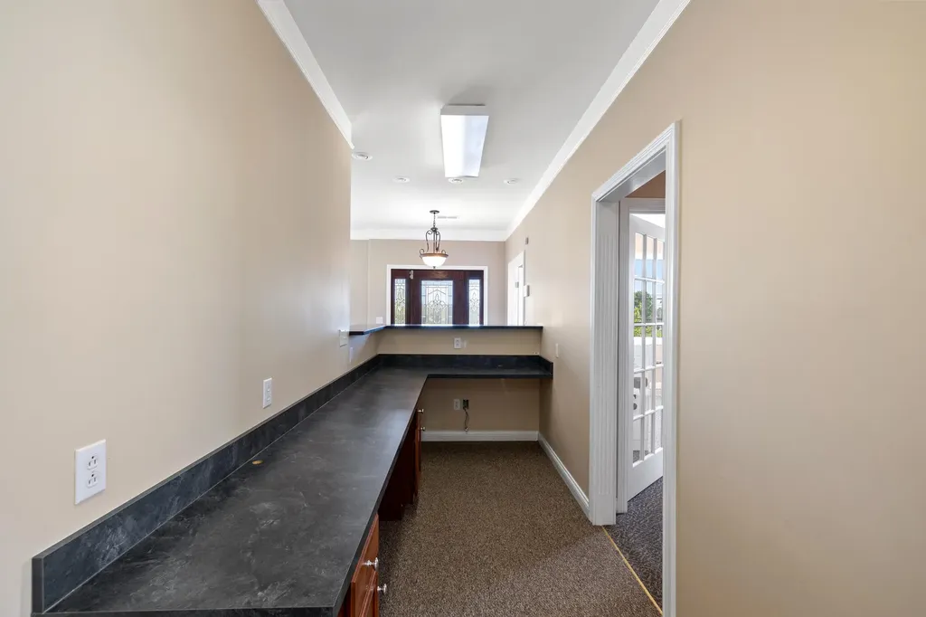 1513 Fieldstone Drive Lawrenceburg KY 40342