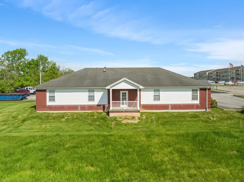 1513 Fieldstone Drive Lawrenceburg KY 40342