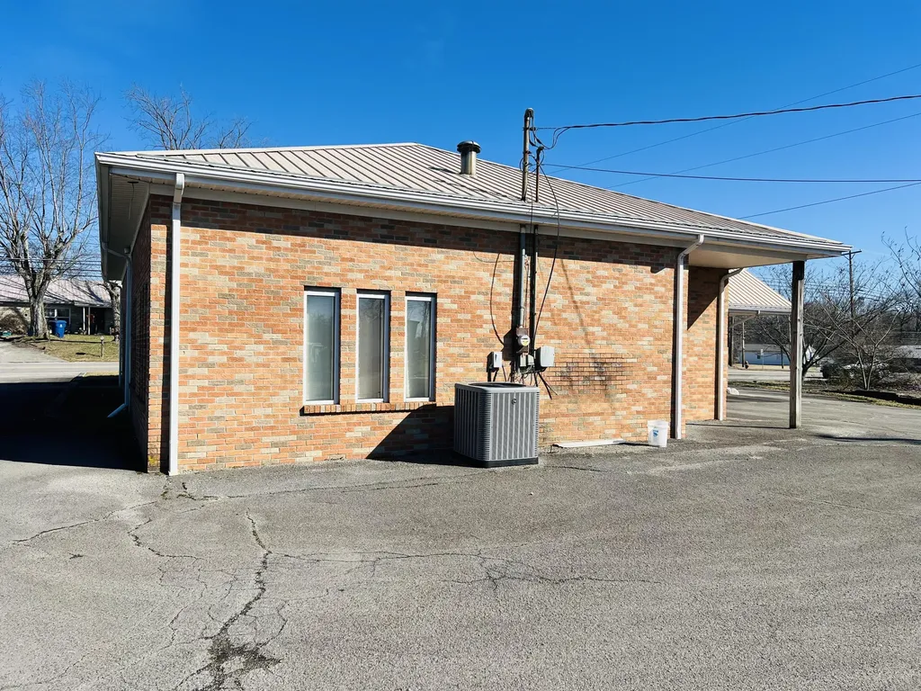 6268 Key 1651 Highway Pine Knot KY 42635