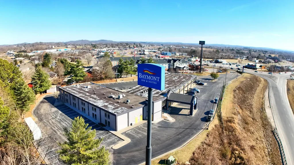 2075 W 192 Highway London KY 40741