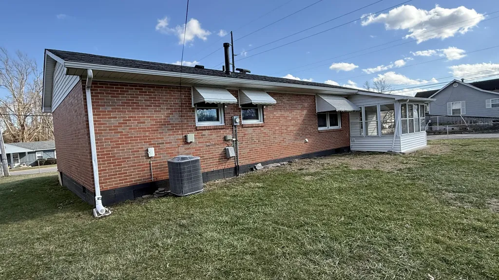 87 Baldwin Street Berea KY 40403