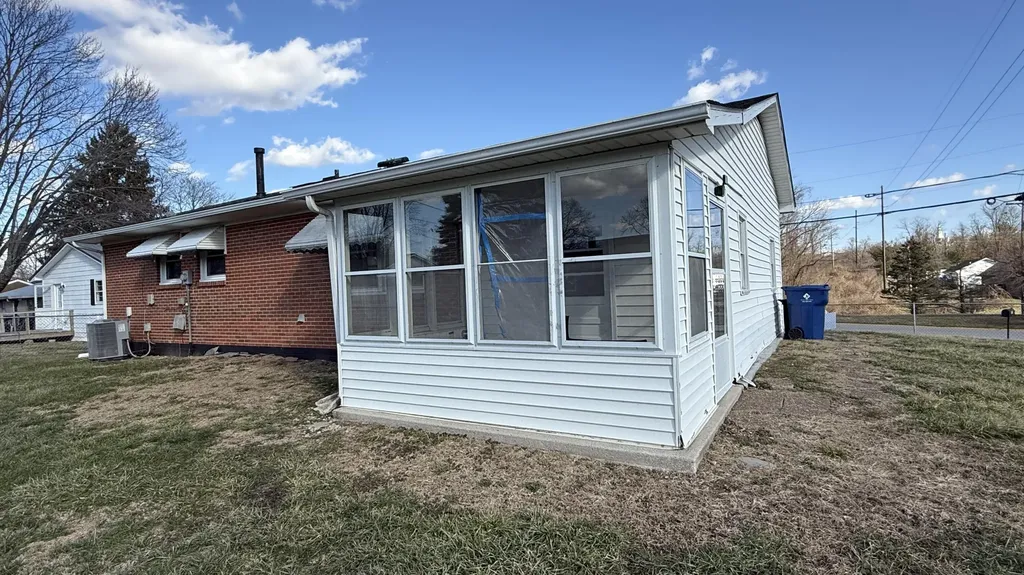 87 Baldwin Street Berea KY 40403