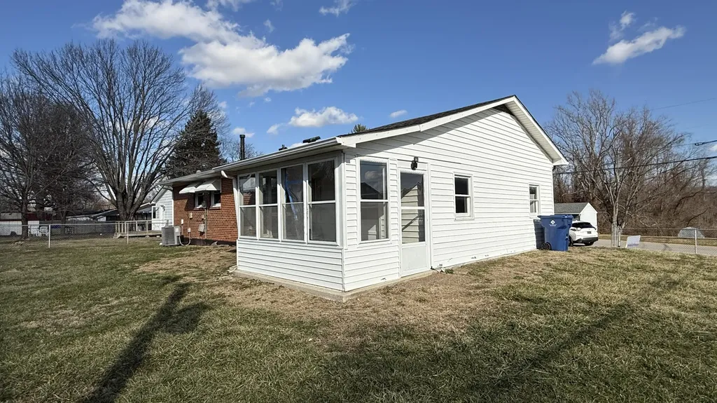 87 Baldwin Street Berea KY 40403