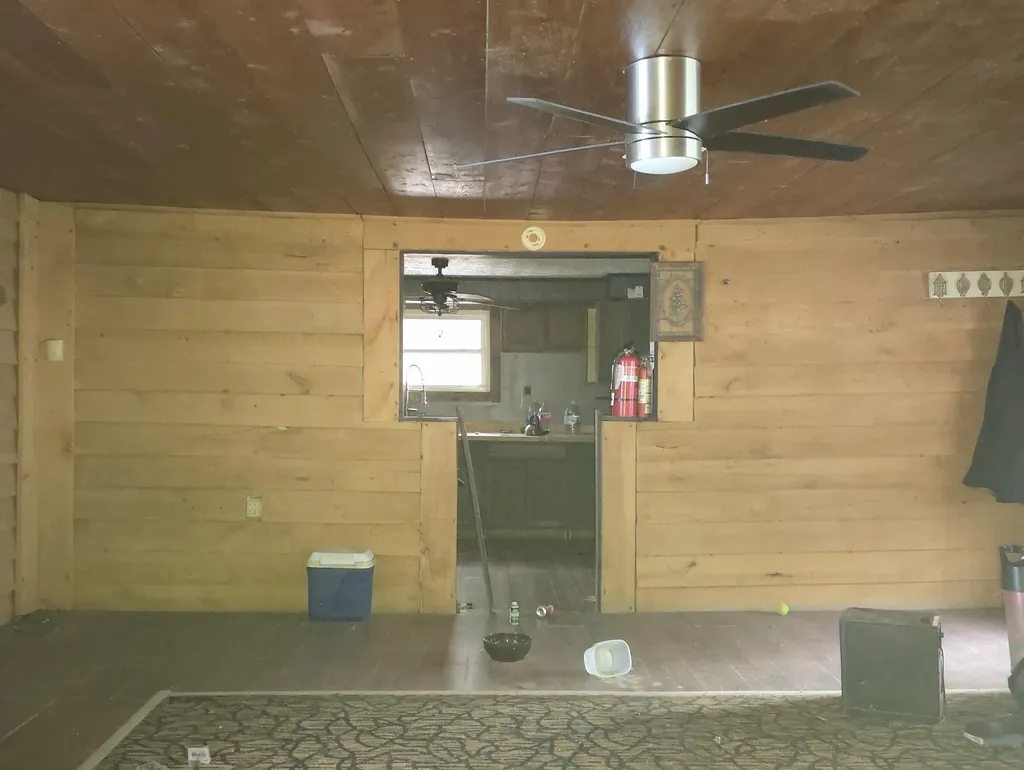 815 Highway 3446 Mckee KY 40447