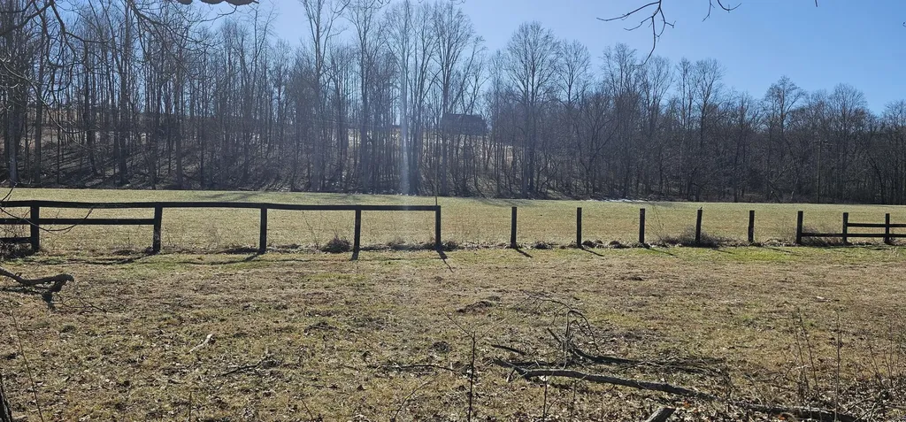 121314 Gilberts Creek Road Lawrenceburg KY 40342
