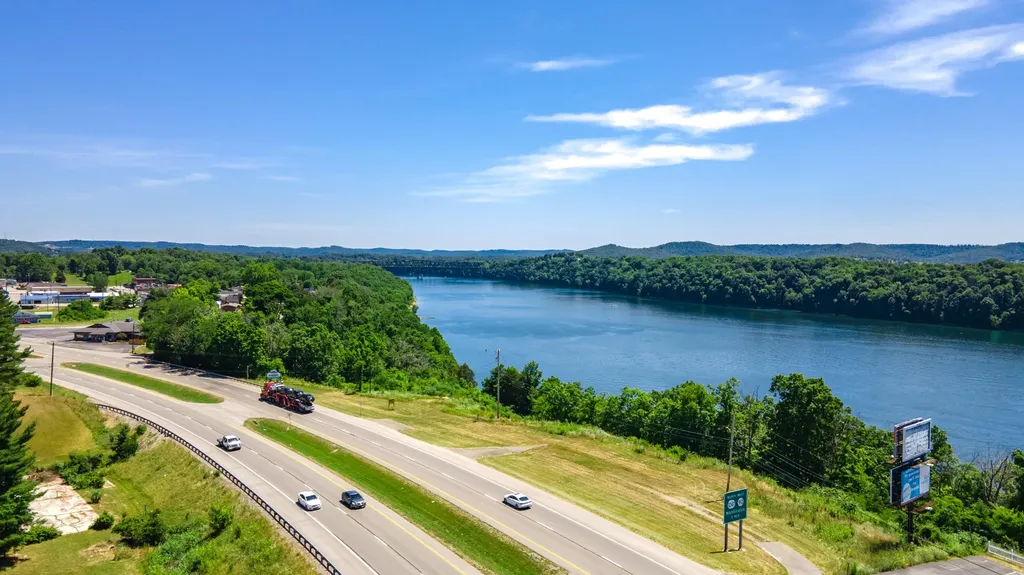 5901 Highway 27 Somerset KY 42501