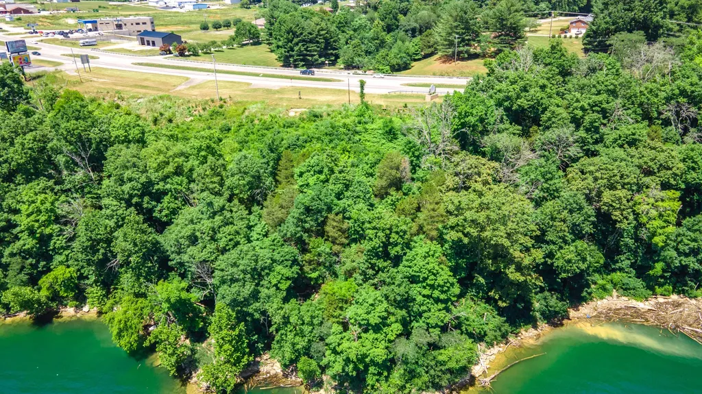 5901 Highway 27 Somerset KY 42501