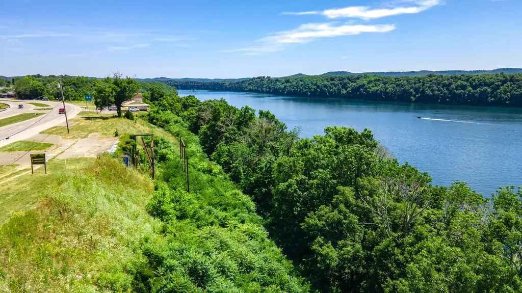 5785 Highway 27 Somerset KY 42503