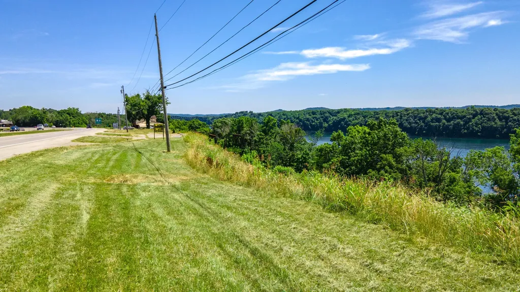 5785 Highway 27 Somerset KY 42503