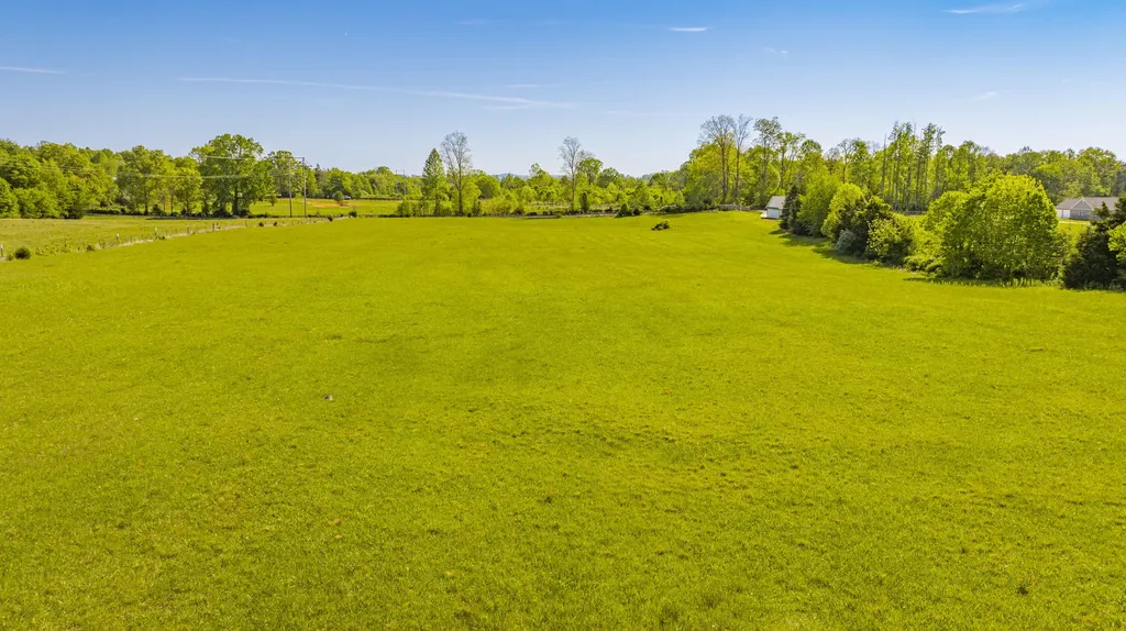 1855 S Shepola Road Nancy KY 42544