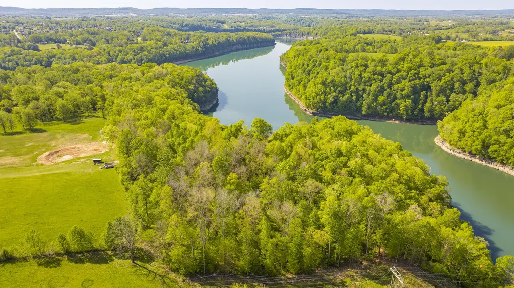 1855 S Shepola Road Nancy KY 42544