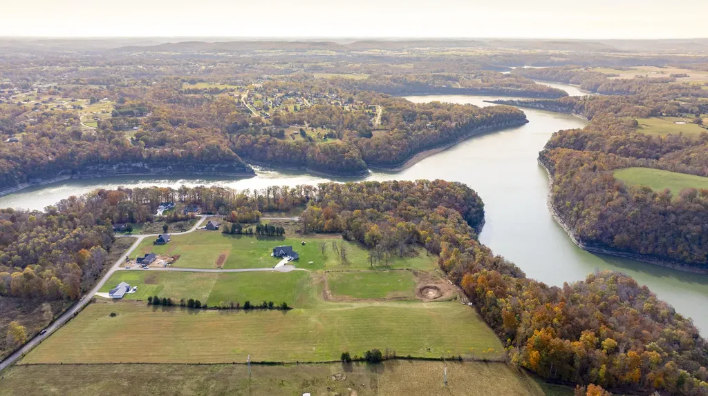 1855 S Shepola Road Nancy KY 42544