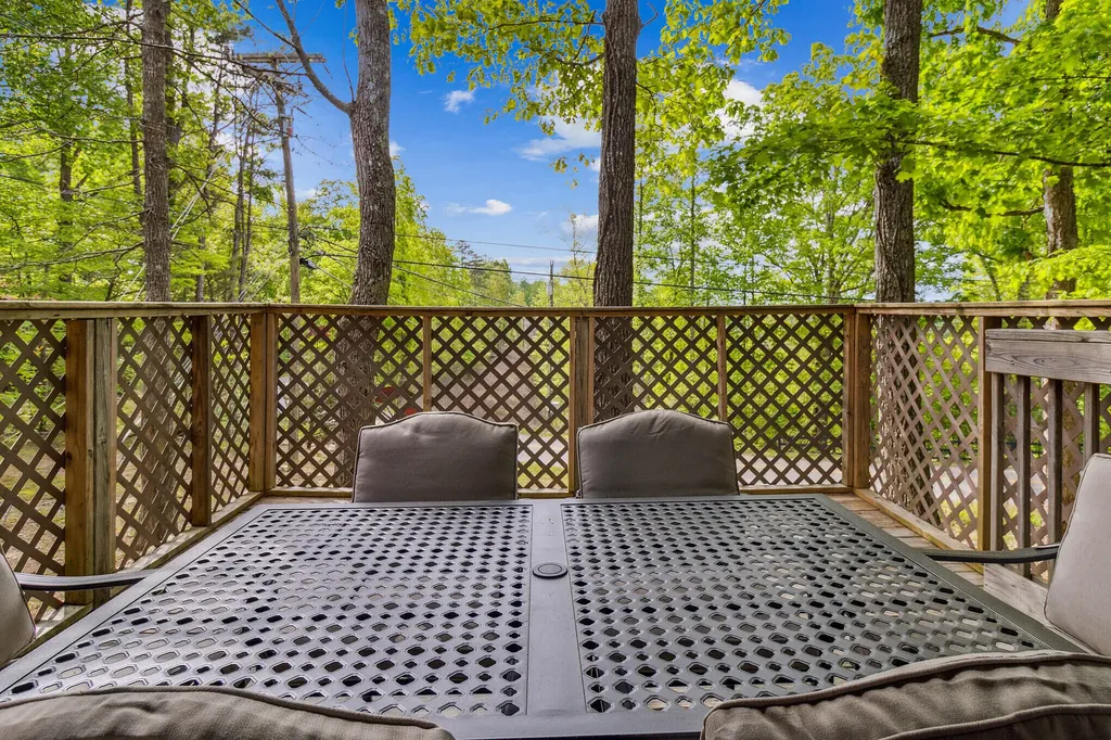 79 Tranquility Place Burnside KY 42519