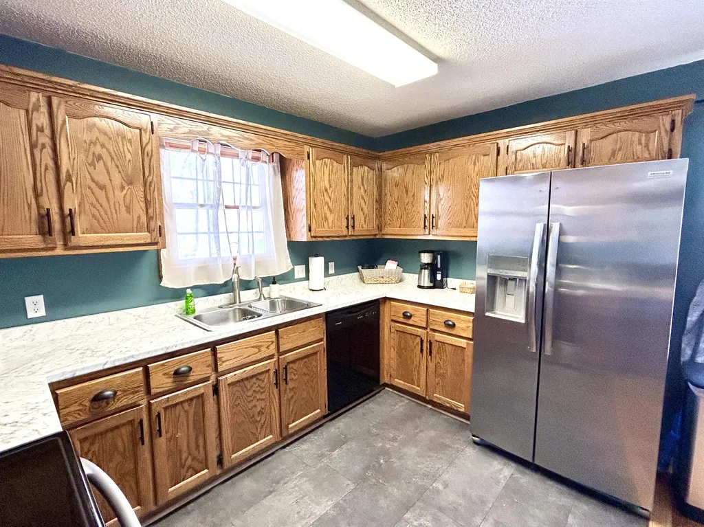 79 Tranquility Place Burnside KY 42519