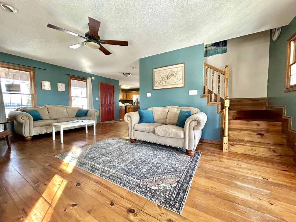 79 Tranquility Place Burnside KY 42519