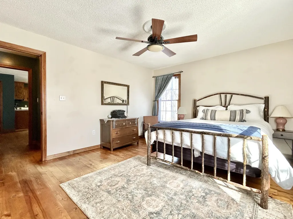79 Tranquility Place Burnside KY 42519