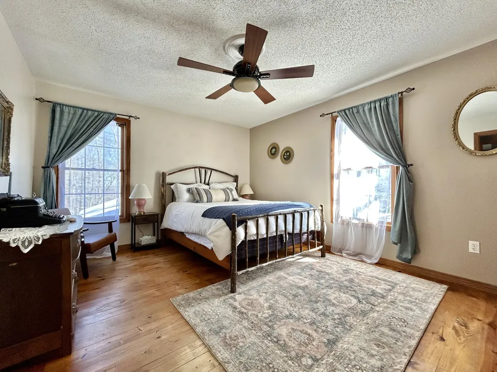 79 Tranquility Place Burnside KY 42519