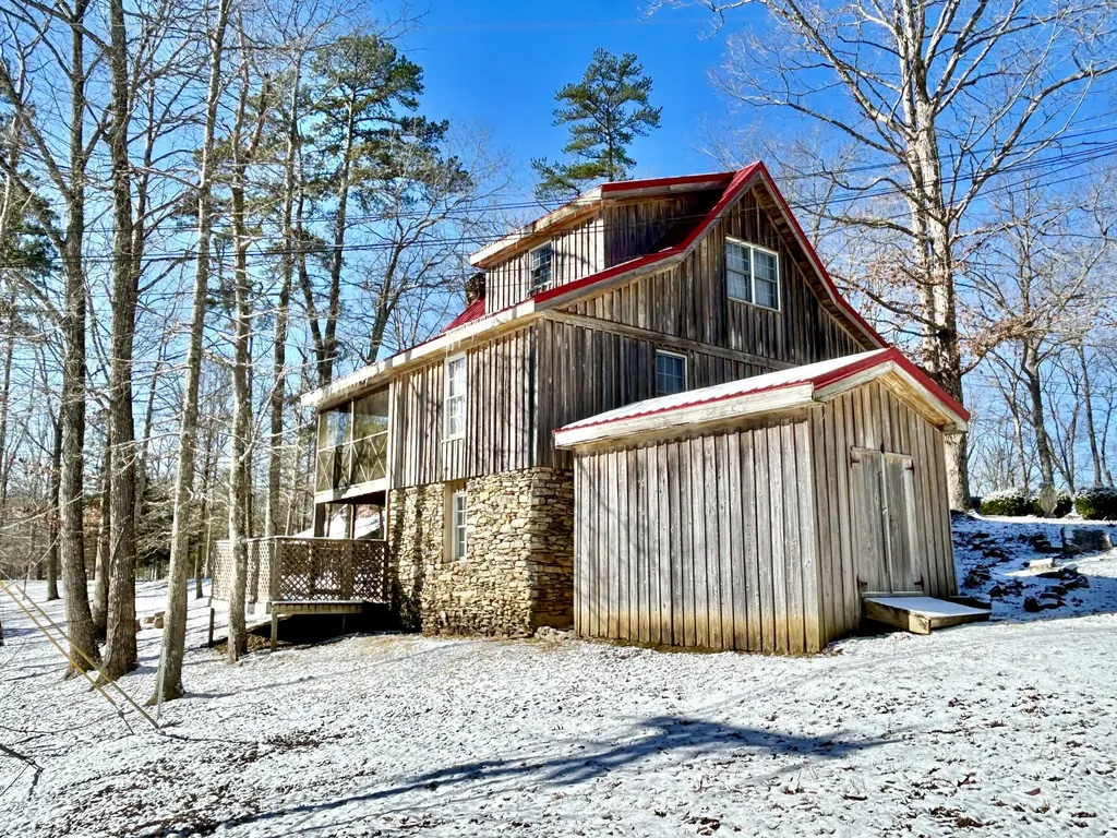 79 Tranquility Place Burnside KY 42519