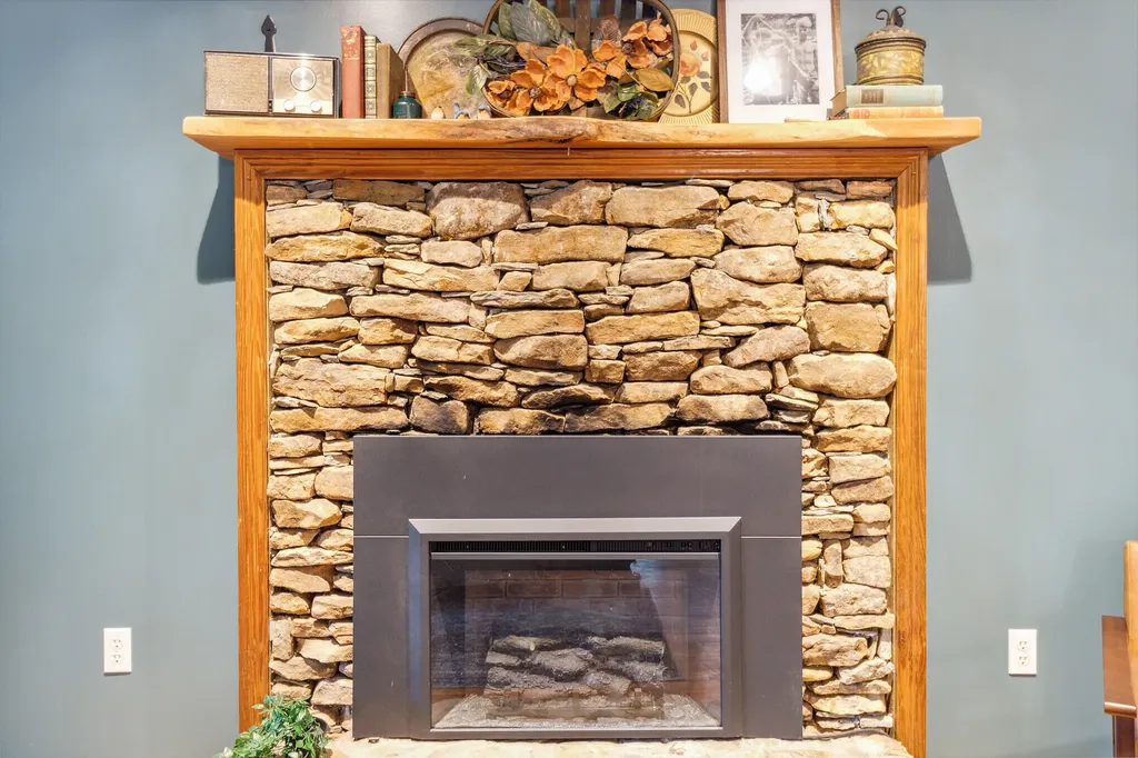 79 Tranquility Place Burnside KY 42519