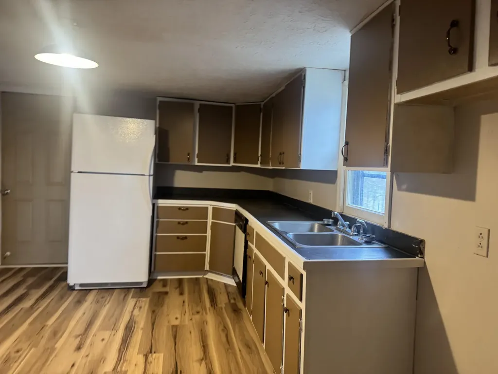 1604 Alton Road Lawrenceburg KY 40342