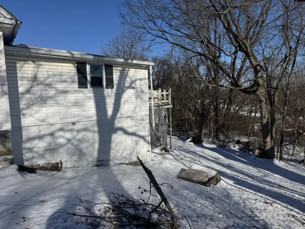 1604 Alton Road Lawrenceburg KY 40342