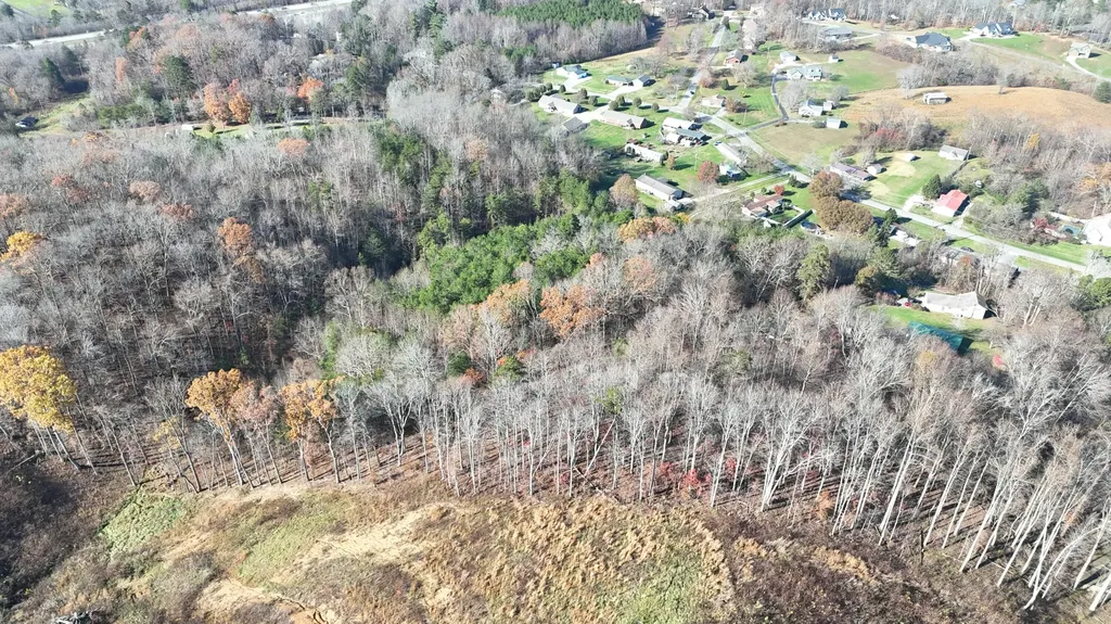 1745 5th Street Road Corbin KY 40701