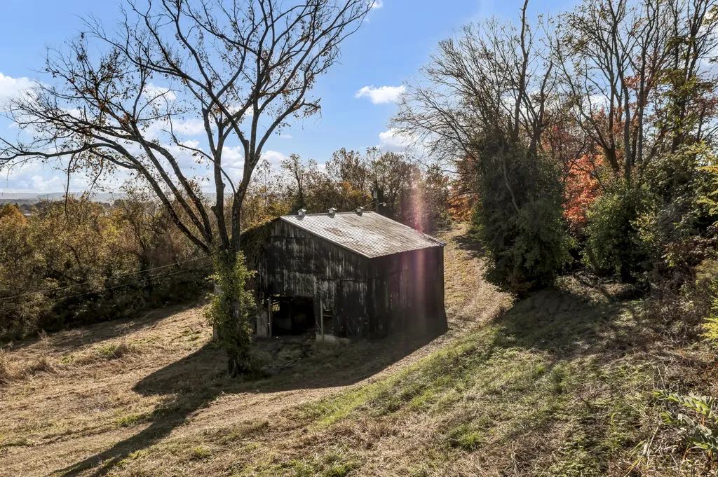 611 High Street Owingsville KY 40360
