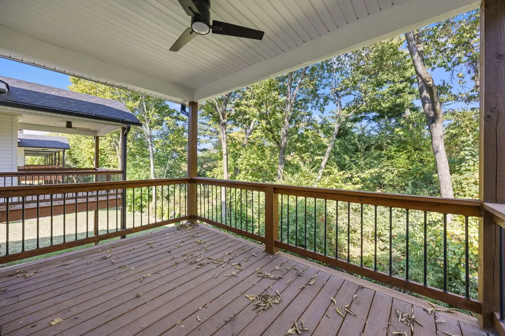 232 Sugartree Lane Versailles KY 40383
