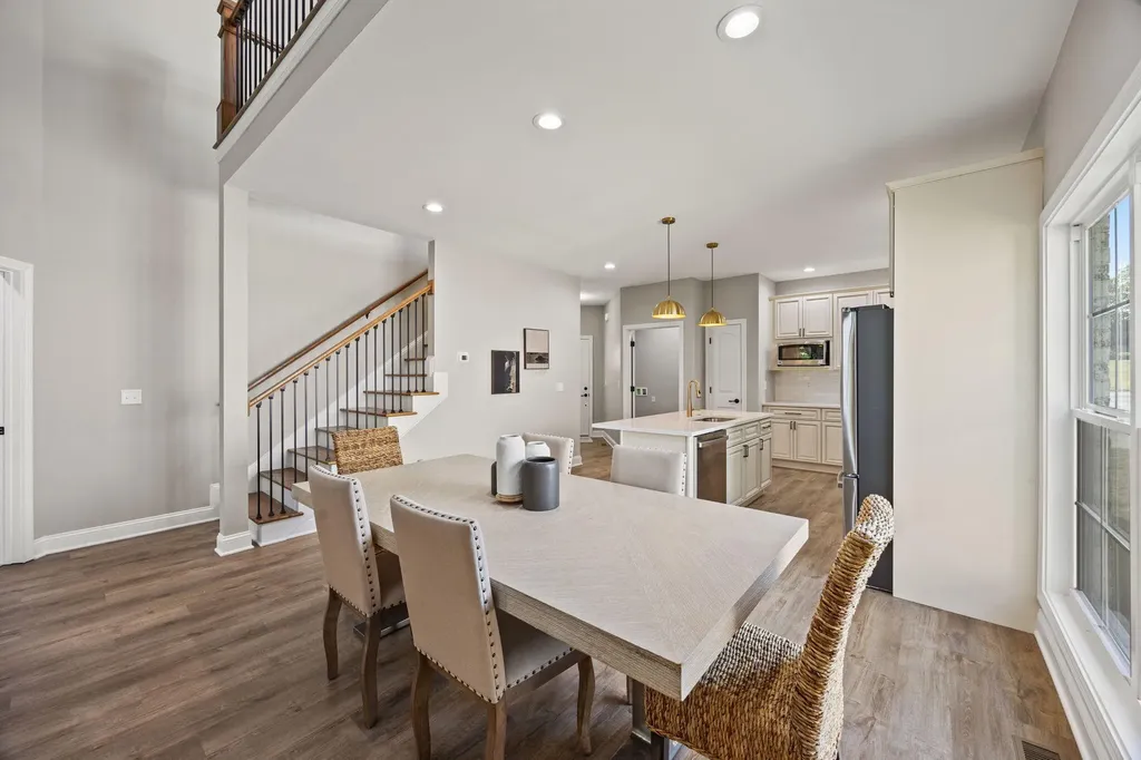 232 Sugartree Lane Versailles KY 40383