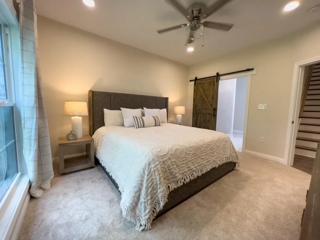 232 Sugartree Lane Versailles KY 40383