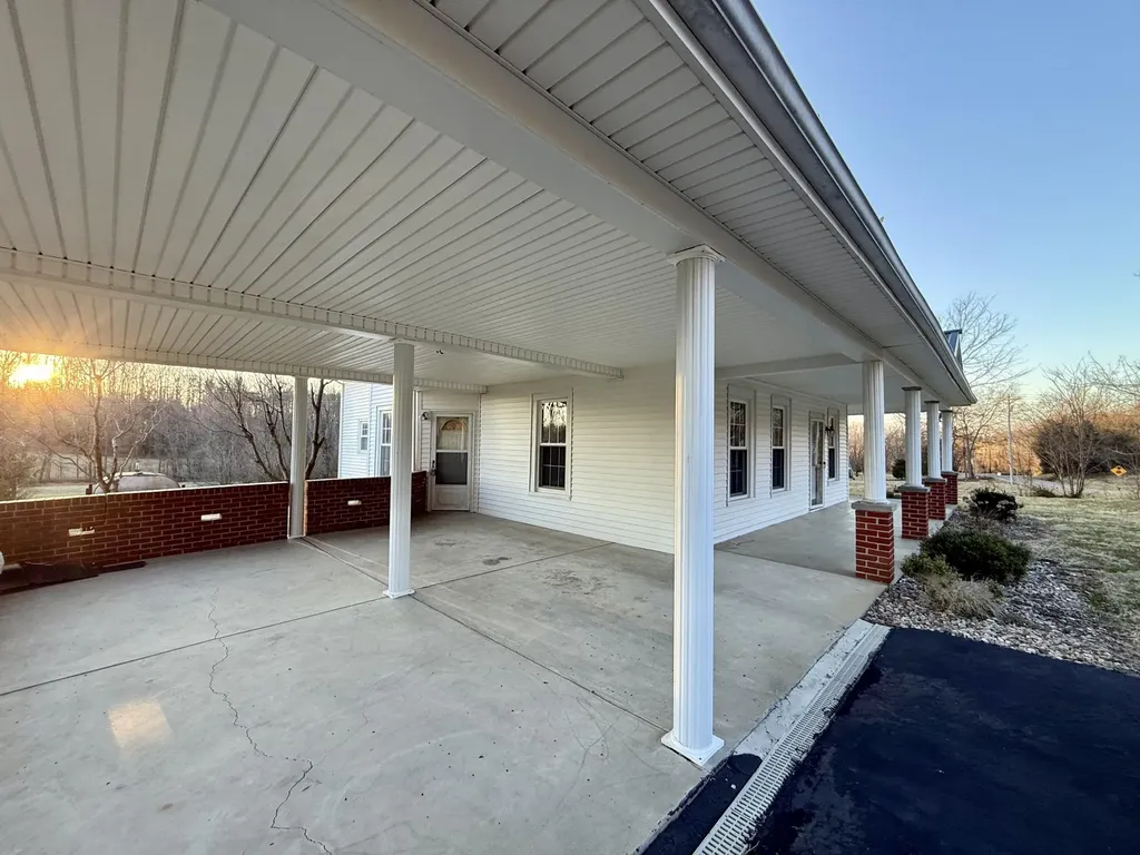 190 Cane Valley Mill Road Columbia KY 42728