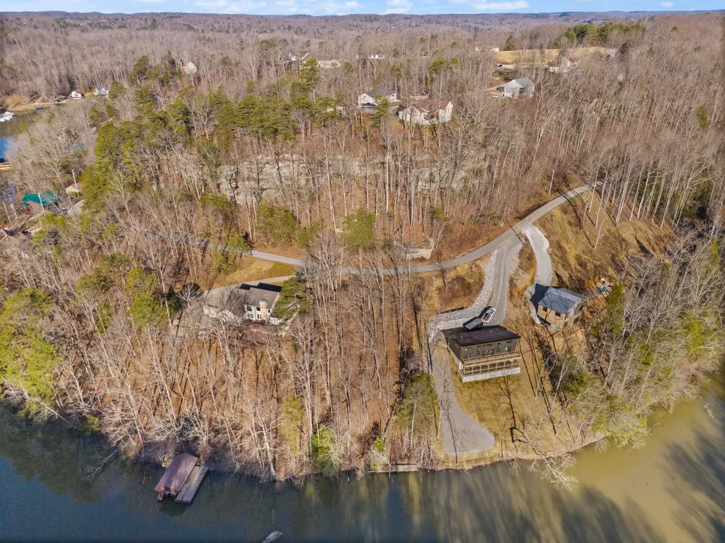 649 Cliffs Edge Road East Bernstadt KY 40729