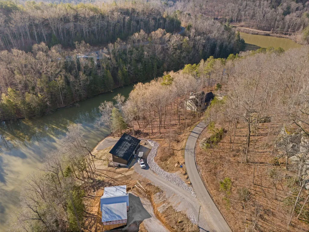 649 Cliffs Edge Road East Bernstadt KY 40729