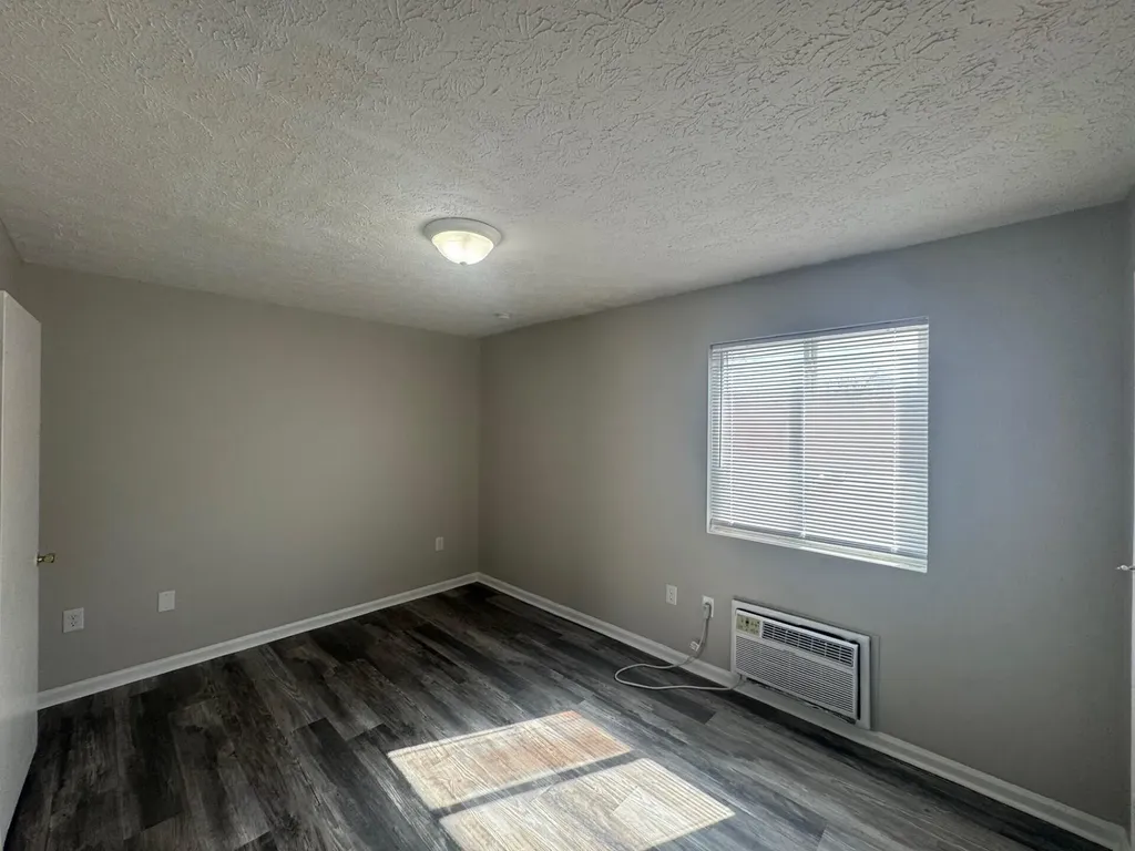 1213 W Main Street Richmond KY 40475