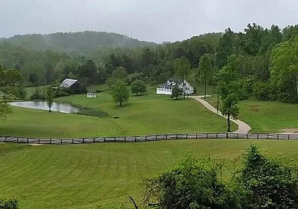 1037 High Rock Road Stanton KY 40380