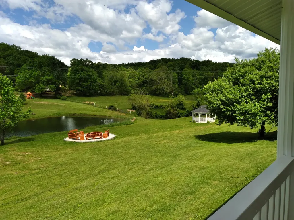 1037 High Rock Road Stanton KY 40380