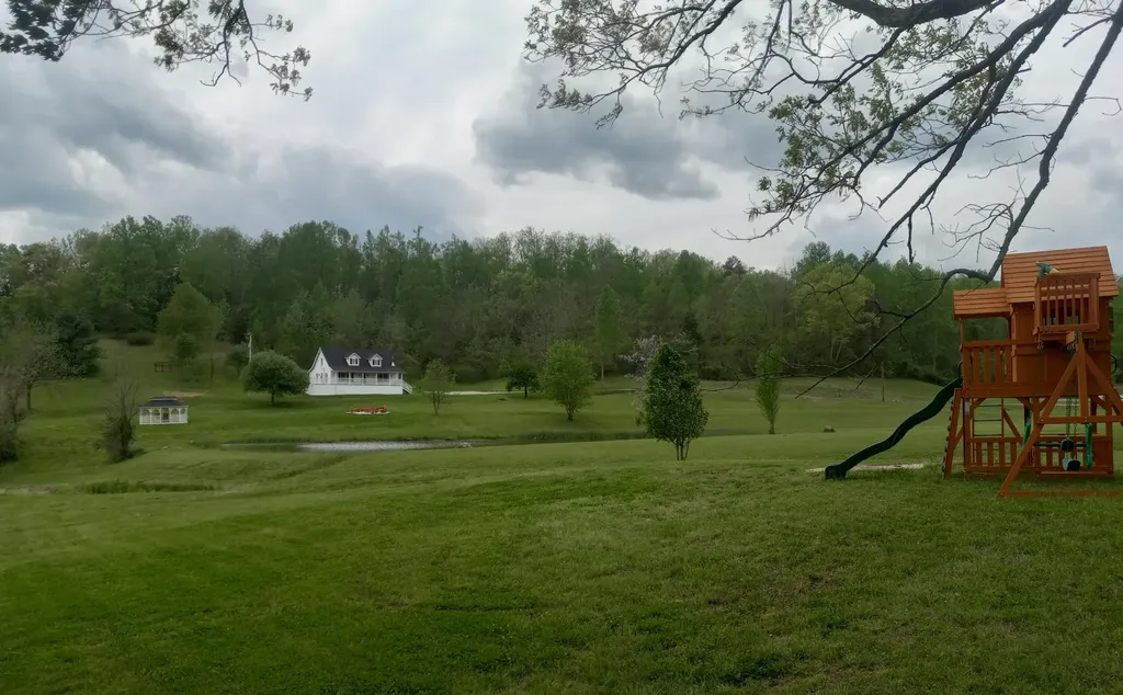 1037 High Rock Road Stanton KY 40380